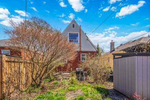 Photo 23 at 72 Manderley Drive, Cliffside, Toronto