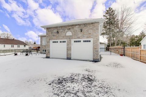 Photo 3 at 815 Churchill Lane, Historic Lakeshore Communities, Georgina