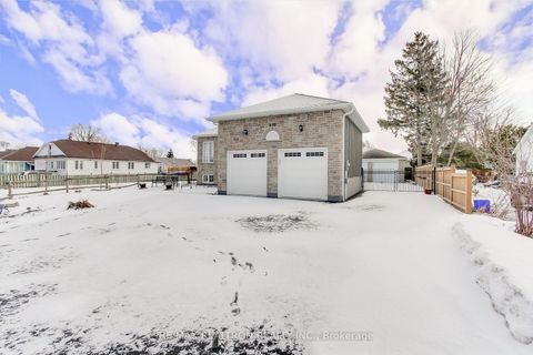 Photo 4 at 815 Churchill Lane, Historic Lakeshore Communities, Georgina