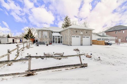 Photo 6 at 815 Churchill Lane, Historic Lakeshore Communities, Georgina