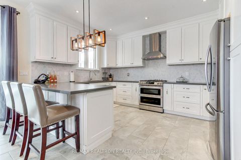 Photo 16 at 815 Churchill Lane, Historic Lakeshore Communities, Georgina
