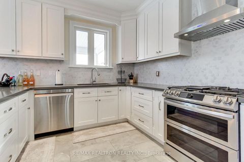 Photo 17 at 815 Churchill Lane, Historic Lakeshore Communities, Georgina