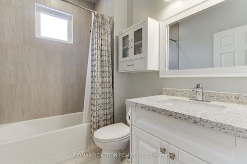 Photo 36 at 815 Churchill Lane, Historic Lakeshore Communities, Georgina