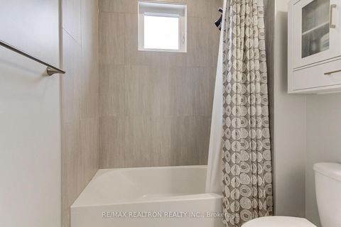 Photo 37 at 815 Churchill Lane, Historic Lakeshore Communities, Georgina