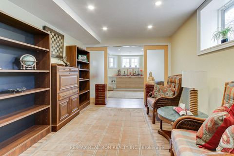 Photo 44 at 815 Churchill Lane, Historic Lakeshore Communities, Georgina