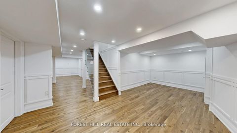 Photo 22 at 47 Edenbridge Drive, Beverley Glen, Vaughan