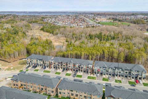 Photo 3 at 132 Blue Forest Crescent, Shore, Barrie