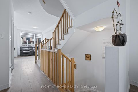Photo 11 at 132 Blue Forest Crescent, Shore, Barrie