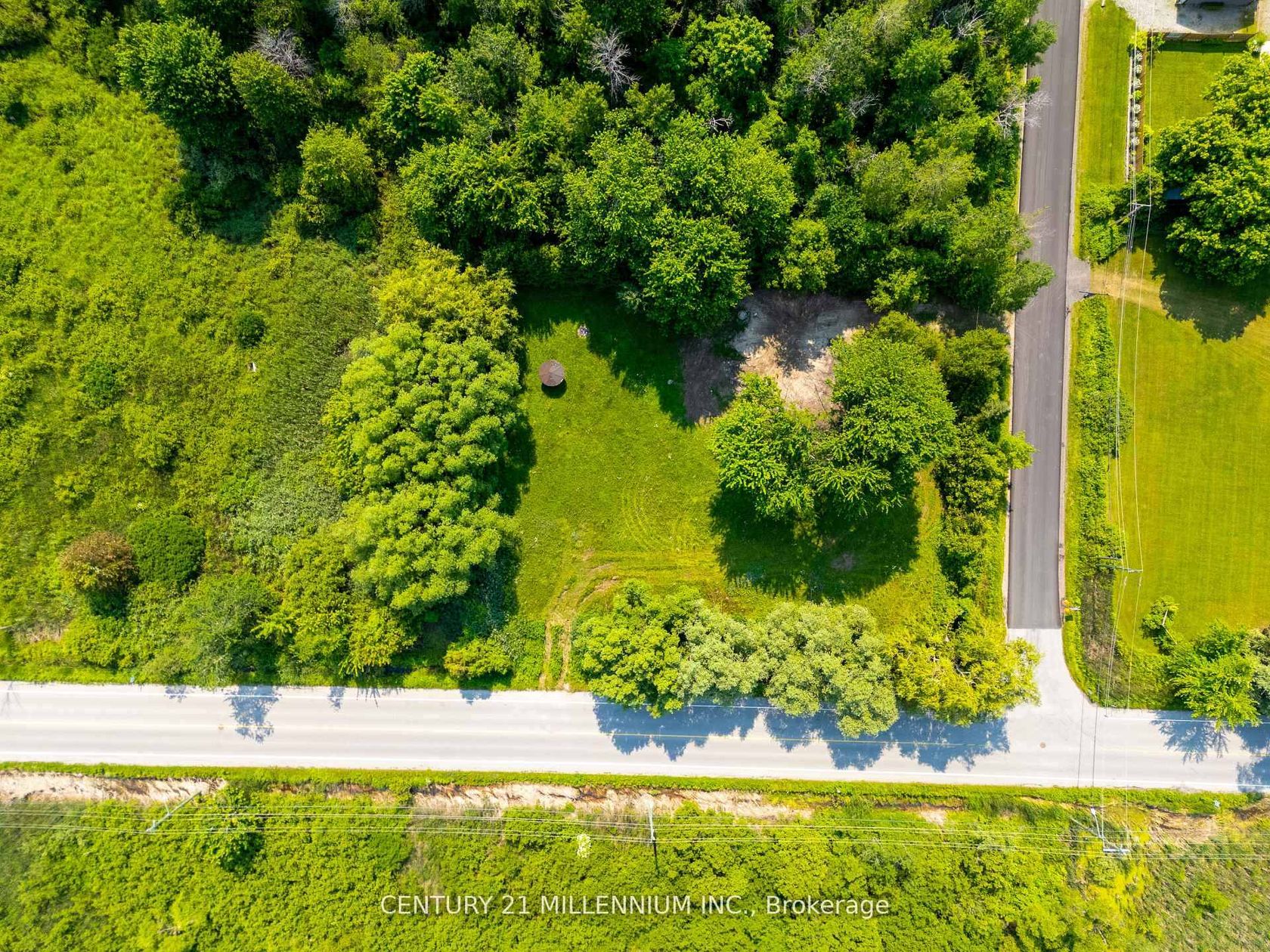 1027 Chapman Street, Rural Innisfil, Innisfil photo 2