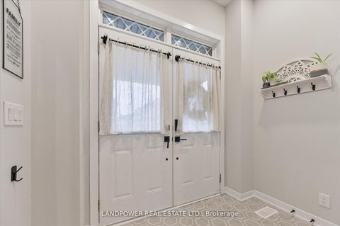 Photo 5 at 32 Harvey Bunker Crescent, Angus Glen, Markham