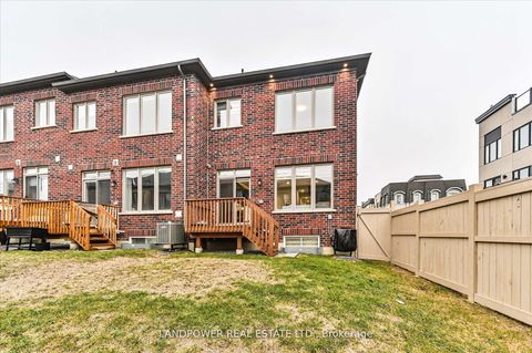 Photo 32 at 32 Harvey Bunker Crescent, Angus Glen, Markham