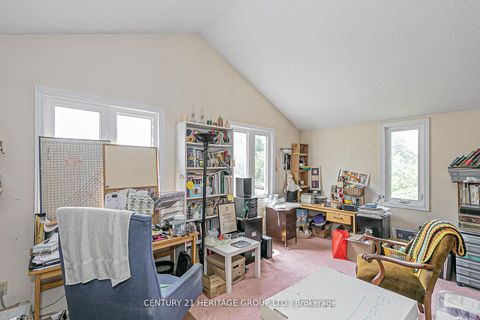 Photo 13 at 261 Badessa Circle, Brownridge, Vaughan