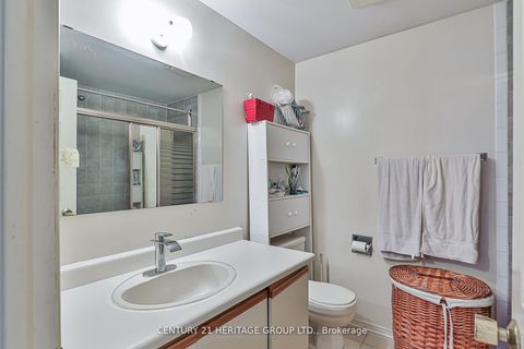 Photo 18 at 261 Badessa Circle, Brownridge, Vaughan