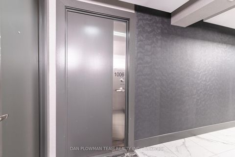 Photo 2 at 1006 - 8 Telegram Mews, Waterfront Communities C1, Toronto