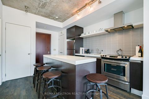 Photo 4 at 1003 - 75 Portland Street, Waterfront Communities C1, Toronto