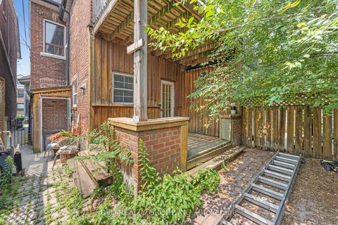 Photo 33 at 89 Beatrice Street, Bellwoods, Toronto