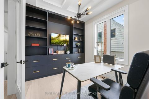Photo 6 at 262 Senlac Road, Willowdale West, Toronto