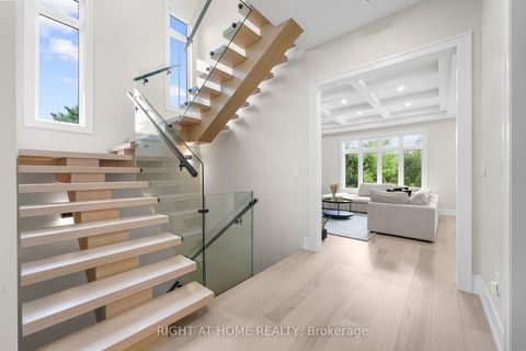 Photo 9 at 262 Senlac Road, Willowdale West, Toronto