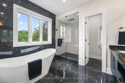 Photo 11 at 262 Senlac Road, Willowdale West, Toronto
