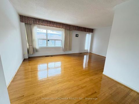 Photo 1 at 14 - 86 CASTLEBURY Crescent, Steeles, Toronto