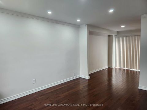 Photo 7 at 64 - 740 Kennedy Road, Ionview, Toronto