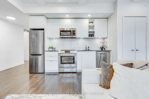 Photo 17 at 1811 - 30 Ordnance Street, Niagara, Toronto