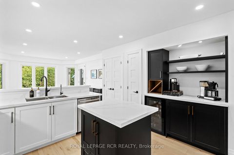 Photo 9 at 409 Alex Doner Drive, Glenway Estates, Newmarket