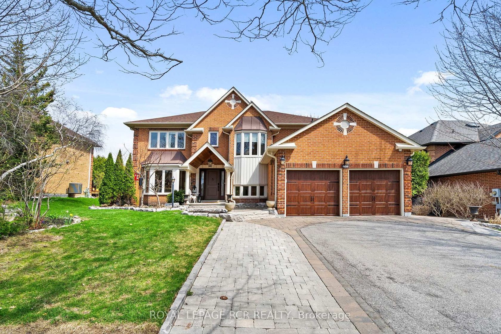 409 Alex Doner Drive, Glenway Estates, Newmarket photo 1