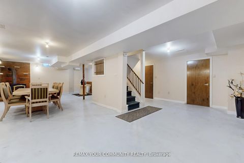 Photo 44 at 142 Waterside Crescent, Maple, Vaughan