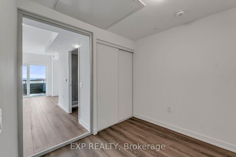 Photo 2 at 908B - 7437 Kingston Road, Rouge E11, Toronto