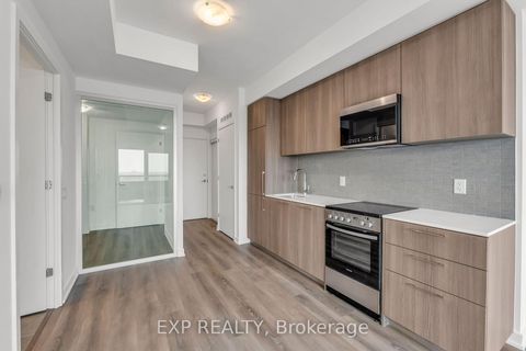 Photo 6 at 908B - 7437 Kingston Road, Rouge E11, Toronto