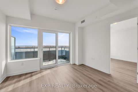 Photo 10 at 908B - 7437 Kingston Road, Rouge E11, Toronto