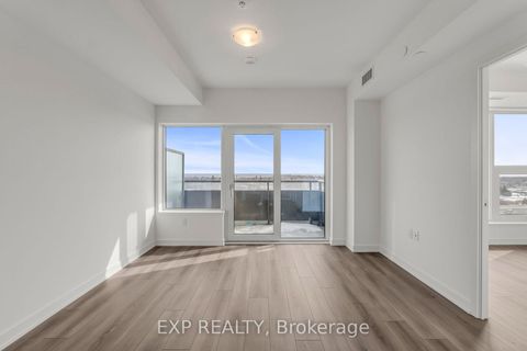 Photo 11 at 908B - 7437 Kingston Road, Rouge E11, Toronto