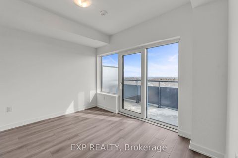 Photo 12 at 908B - 7437 Kingston Road, Rouge E11, Toronto