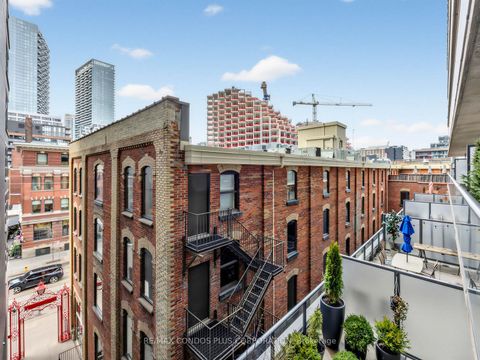 Photo 27 at 412 - 478 King Street W, Waterfront Communities C1, Toronto