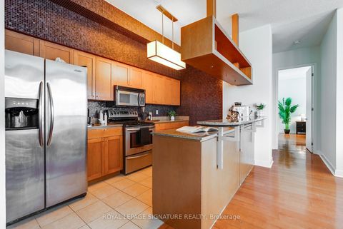 Photo 5 at 3803 - 81 Navy Wharf Court, Waterfront Communities C1, Toronto