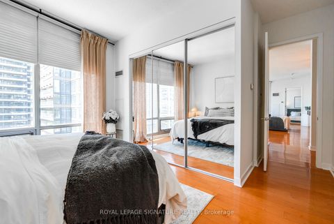 Photo 13 at 3803 - 81 Navy Wharf Court, Waterfront Communities C1, Toronto