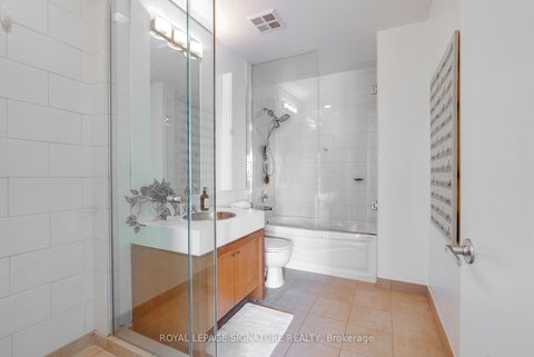 Photo 15 at 3803 - 81 Navy Wharf Court, Waterfront Communities C1, Toronto