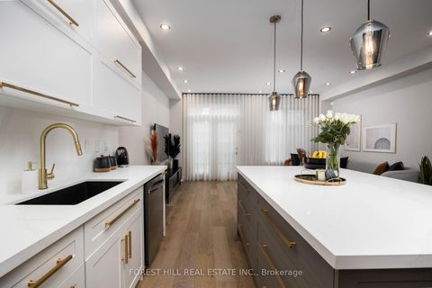 Photo 7 at 97 Bristlewood Crescent, Patterson, Vaughan