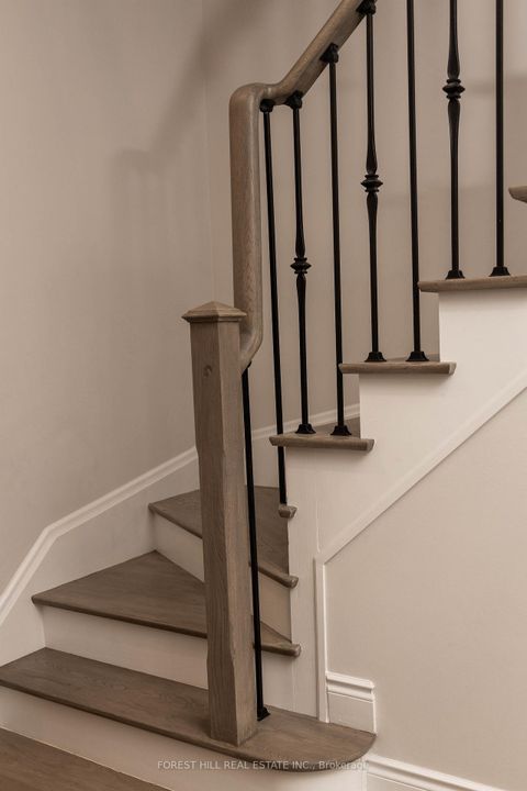 Photo 14 at 97 Bristlewood Crescent, Patterson, Vaughan