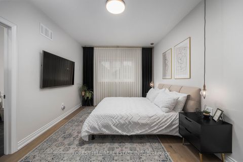 Photo 18 at 97 Bristlewood Crescent, Patterson, Vaughan