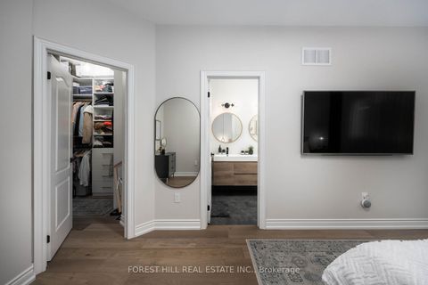 Photo 19 at 97 Bristlewood Crescent, Patterson, Vaughan