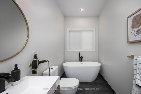 Photo 21 at 97 Bristlewood Crescent, Patterson, Vaughan