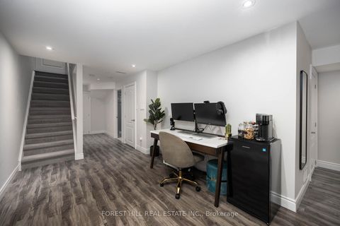 Photo 33 at 97 Bristlewood Crescent, Patterson, Vaughan