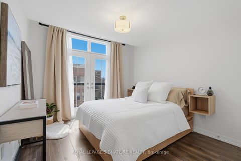 Photo 10 at 50 - 2315 Sheppard Avenue W, Pelmo Park W5, Toronto