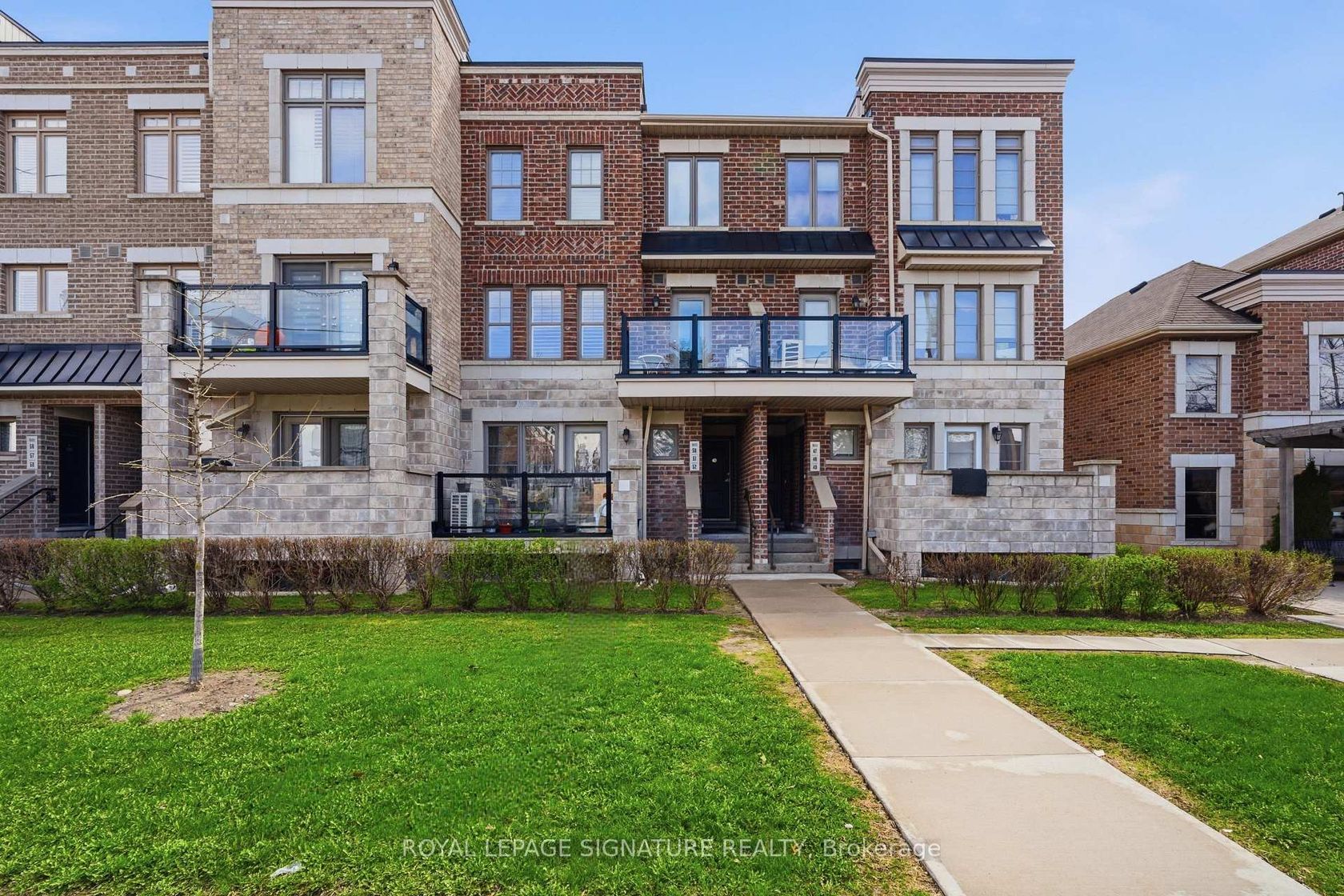 50 - 2315 Sheppard Avenue W, Pelmo Park W5, Toronto photo number 2