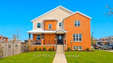 Photo 1 at 33 Wrendale Crescent, Keswick South, Georgina