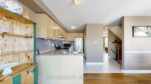 Photo 9 at 33 Wrendale Crescent, Keswick South, Georgina