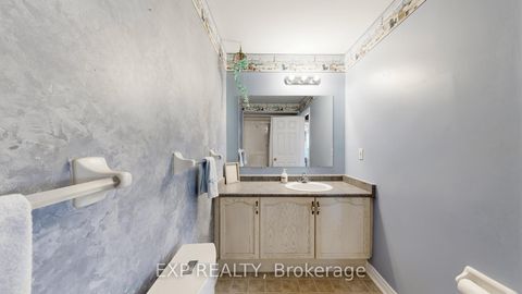 Photo 25 at 33 Wrendale Crescent, Keswick South, Georgina