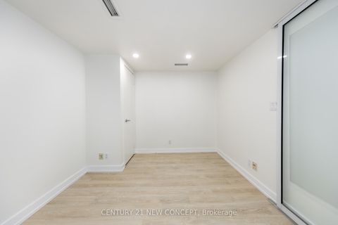 Photo 7 at 501 - 381 Front Street W, Waterfront Communities C1, Toronto
